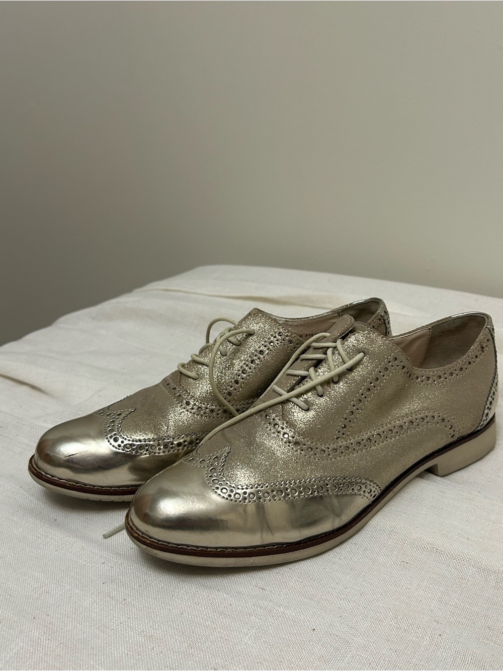 Cole Haan women's alisa oxford wingtip gold shoes